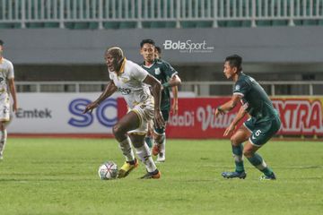 Proses Terjadi Gol Tabrak Kiper PSMS Medan, Dewa United Petik ...