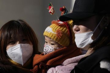 Anak di bawah 5 tahun perlu memakai masker agar tak tertular virus corona.