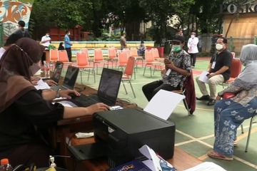 Hari Pertama Vaksinasi Booster Covid-19 di Puskesmas Menteng Sepi dan Kekurangan Nakes