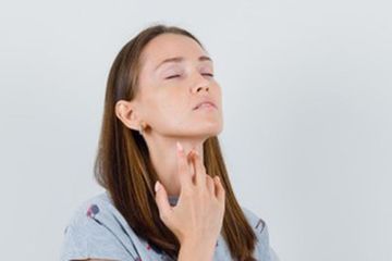 6 Penyebab Nyeri Tenggorokan Selain Covid-19, Bukan Melulu Omicron