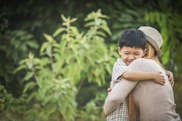 Cara Edit Foto Jadi Video Berpelukan Pakai Video Studio AI Hug ...