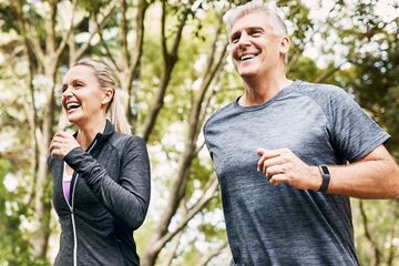 Healthy Move, Tetap Fit di Usia 40, Begini Cara Menghilangkan Lemak Membandel