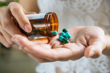 Efek Samping Obat Covid-19 Favirapir dan Molnupiravir, Karenanya Butuh Pengawasan Dokter
