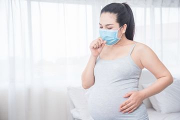 Pengobatan Covid-19 pada ibu hamil. Penting jalani 3 hal yang menjadi kunci kesembuhan berikut ini.