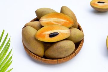 6 Manfaat Rutin Makan Buah Sawo, Salah Satunya Bisa Menguatkan Tulang