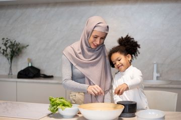 Anak Dilatih Puasa Mendapatkan Manfaat Kesehatan, Mental, dan Spiritual