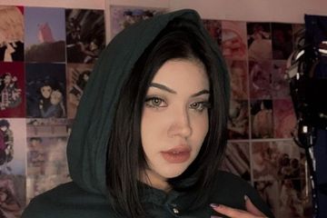 Heboh Komedian 'M' Borong 76 Video Porno dari Dea OnlyFans, Polisi ...