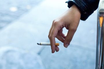 5 Efek Buruk Rokok untuk Kehidupan Seksual, Cepat Loyo di Ranjang