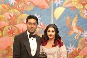 Abhishek Bachchan bersama istri