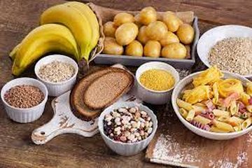 Untuk menahan kenyang lebih lama, konsumsi karbohidrat kompleks saat sahur bagi penyandang diabetes.