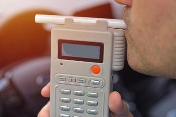 Breathalyzer InspectIR, alat deteksi Covid-19 disetujui FDA.