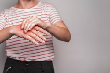 Aplikasi Telepon Bisa Digunakan Untuk Penyembuhan Diri Asam Urat