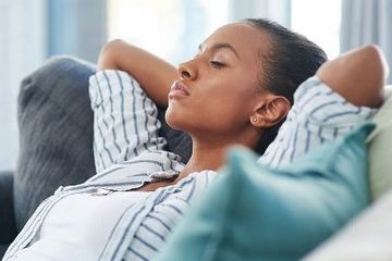 Power nap, cara atasi mengantuk siang hari di bulan puasa.