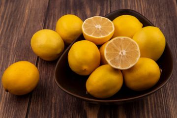 Atasi Masalah Asam Lambung Menggunakan Jeruk Lemon, Ini Manfaatnya