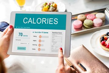 Aplikasi penghitung kalori untuk mendukung diet.