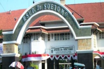 Rumah Sakit Dokter Soetomo di Surabaya, Jawa Timur. Ditemukan kasus suspek hepatitis.