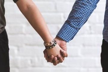 Undang Pasangan Gay ke Podcastnya, Deddy Corbuzier Dikritik, Ini Sejumlah Penyakit Menular Seksual yang Mengintai Kelompok LGBT Menurut CDC