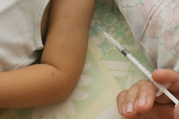 IniLAH Vaksin anak yang diberikan sebelum usia 4 tahun.