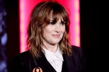 Rahasia Awet Muda Winona Ryder di Usia 50 Tahun Tanpa Botox ...