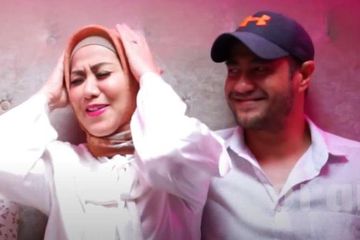 Ferry Irawan dan Venna Melinda sharing gaya bercinta.