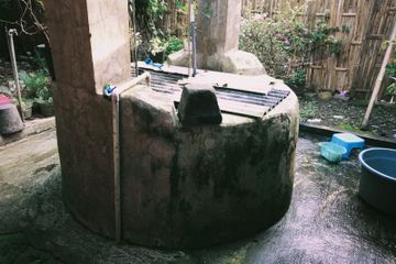 Begini cara membuat sumur resapan di rumah ya, Dads. Jangan sampai terlewat!