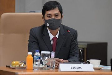Wamenkes Merespon Pernyataan Luhut Prihal Vaksin Booster Dijadikan Syarat Berkegiatan dan Berpergian