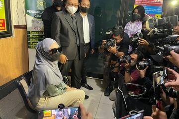 Kenapa, ya? Nathalie Holscher Enggan Jawab Saat Ditanyai Soal ...