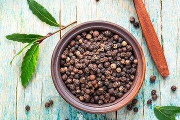 Cobalah Konsumsi Lada Hitam Sebagai Obat Sendi, Rekomendasi TCM