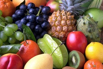 3 porsi buah harus kita konsumsi setiap hari.