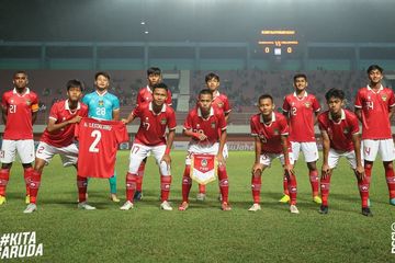 Skuad timnas U-16 Indonesia saat menghadapi Filipina pada fase grup Piala AFF U-16 2022.