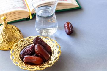Terapi kurma dirasakan betul manfaatnya oleh Ibu Swasmi jamaah Haji asal Kabupaten Bogor yang kini telah pulih dan bisa pulang ke Indonesia.