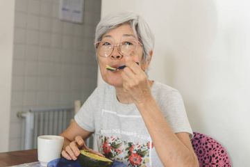 Makanan yang baik dikonsumsi sebelum menerima vaksin booster.