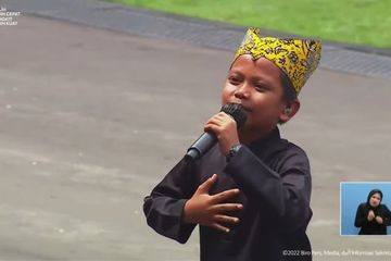 Farel Prayoga Nyanyikan Ojo Dibandingke di Istana Merdeka, Dosen ...