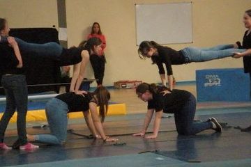 Acrogym, olahraga gabungan senam dan aerobik yang punya banyak manfaat.