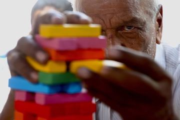 Penyakit Alzheimer, gangguan kognitif yang bisa menurunkan kualitas hidup penyandangnya.