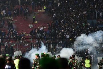 Paparan gas air mata berisiko menyebabkan kematian pada penderita gangguan pernapasan.