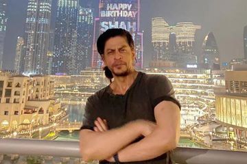 Deretan artis perempuan yang pernah jadi lawan main film Shah Rukh Khan.