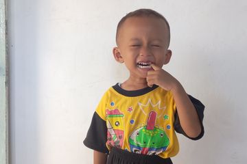 Beberapa jenis obat sariawan anak, baik dari bahan alami maupun yang bisa dibeli di apotek.