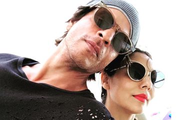 Shah Rukh Khan dan Gauri Khan rayakan ulang tahun pernikahan ke-31