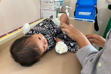 Nama bayi perempuan, Camilla. Apa artinya?