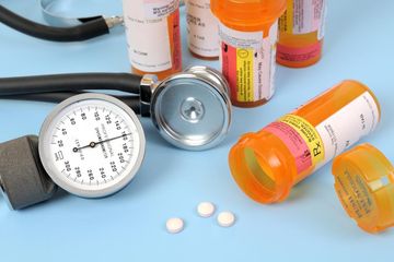 Ketahui Bahaya Minum Obat Hipertensi Bila Tidak Sesuai Aturan, Dari Insomnia Hingga Hipotensi Ortostatik