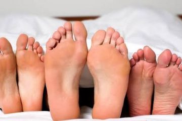 Fantasi seksual wanita, salah satunya bercinta bertiga.