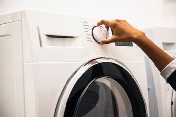 Rekomendasi merk mesin cuci 1 tabung dengan harga terjangkau