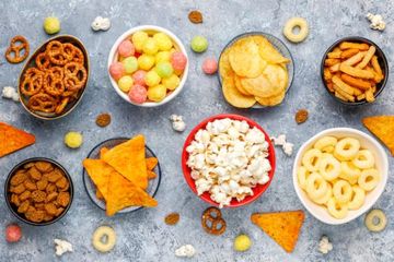 Camilan Tinggi Refined Carbs sepertri ini baiknya dijauhkan dari anak-anak, supaya tidak menjadi stunting.