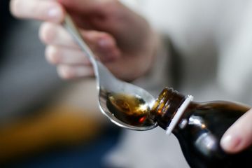 Ada 3 obat sirup yang menjadi penyebab kasus gagal ginjal akut baru di Indonesia.
