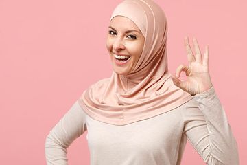 Berikut ini tips merawat rambut yang berhijab agar tidak berketombe, bisa dicoba sekarang.