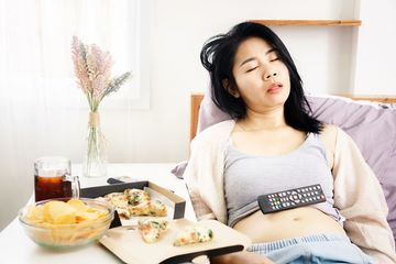 Ngantuk setelah makan sebuah kondisi yang tidak wajar dan harus diubah.
