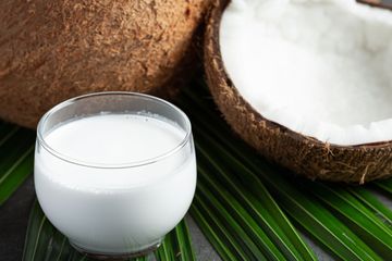 Manfaat dan risiko konsumsi santan