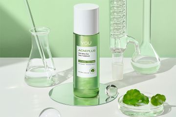 YOU Beauty Acneplus AHA BHA PHA Daily Essence.