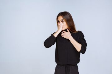 3 Pertolongan Pertama Sesak Napas Gara-gara Asam Lambung yang Naik